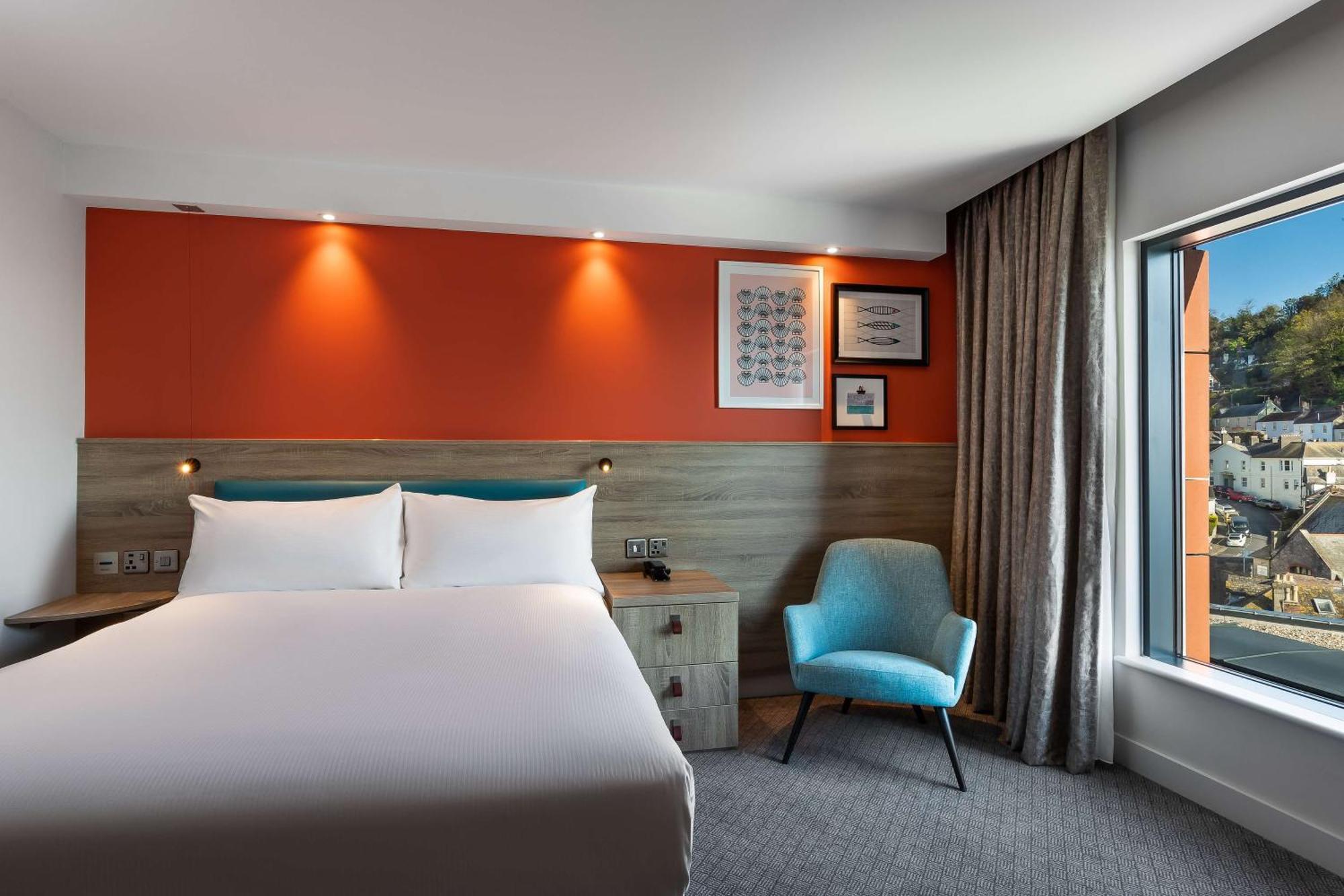 Отель Hampton By Hilton Торки Экстерьер фото